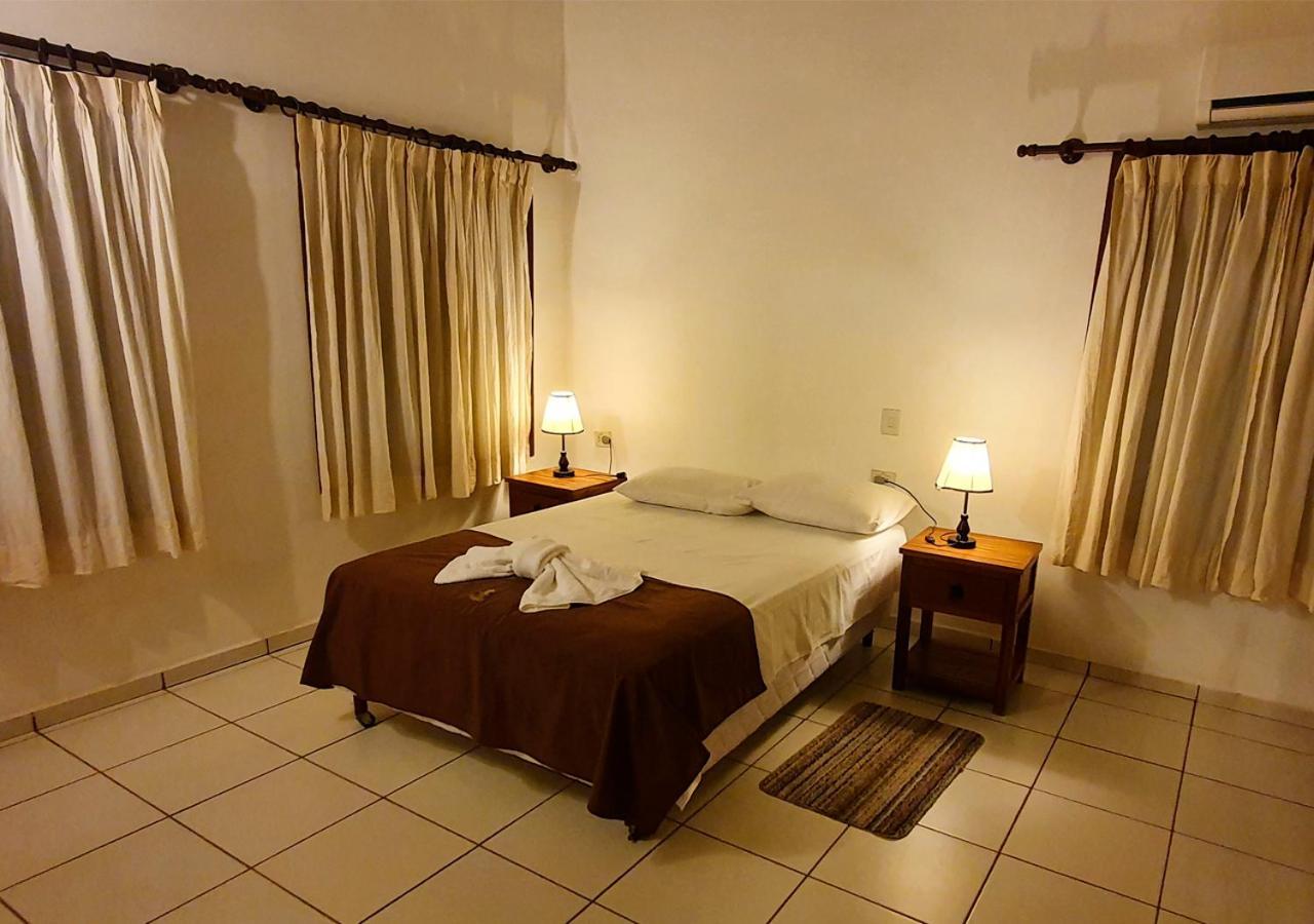 Roboré Hotel Mami Vilma מראה חיצוני תמונה